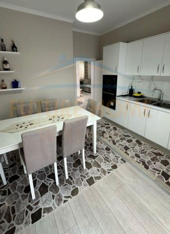 Rent, Apartment 2+1, Vilat Gjermane