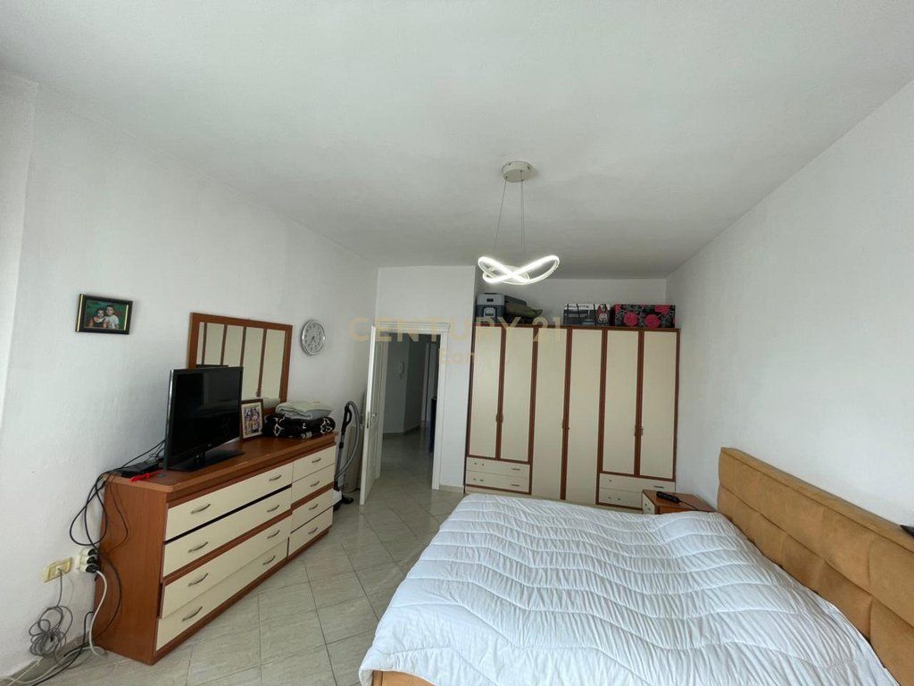 Apartament 2+1 per Shitje te Kazazi Durrës !!!