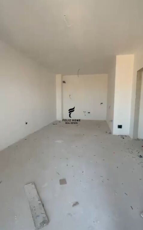 SHITET APARTAMENT 1+1 RRUGA E DIBRES 150.000 EURO FH-64472