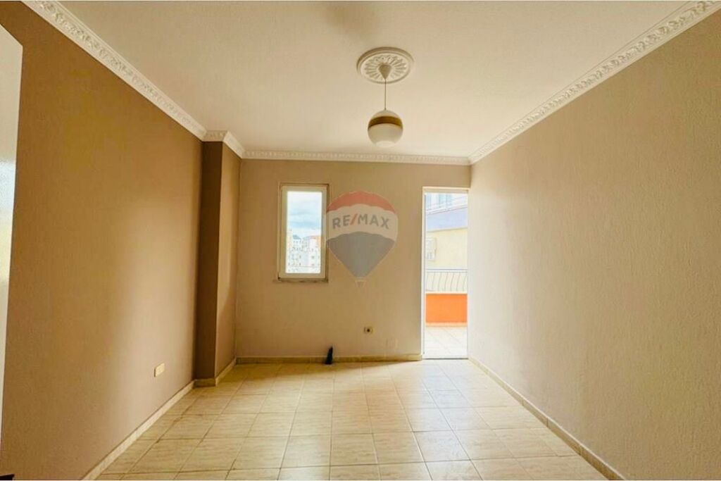 🏠📍Ufficio in Affitto Comune di Parigi