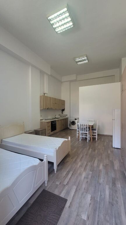 STUDIO FOR RENT BRRYLI 45,000 LEKE FH-64427