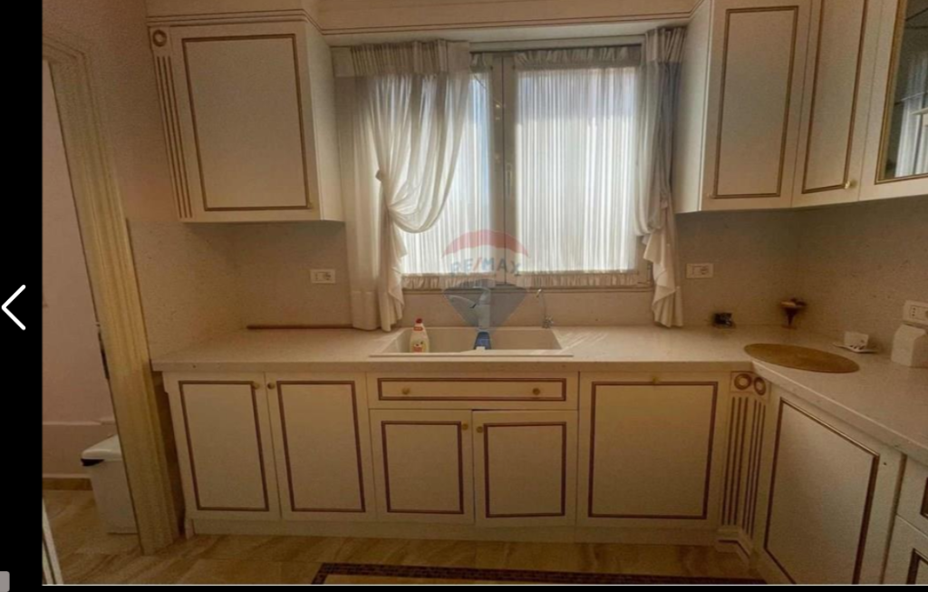 Apartament per shitje 4+1+2 tek Kopshti Zoologjik
