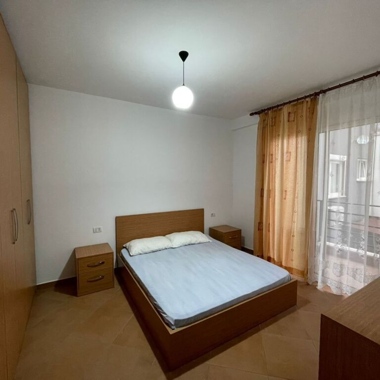 JEPET ME QIRA APARTAMENT 1+1+2 BALLKONE-FRESK