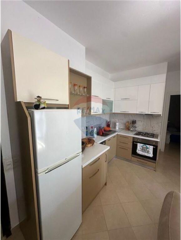 🌊 Apartament me Pamje Magjike nga Deti në Radhimë – Një Mundësi që Nuk Duhet Humbur!