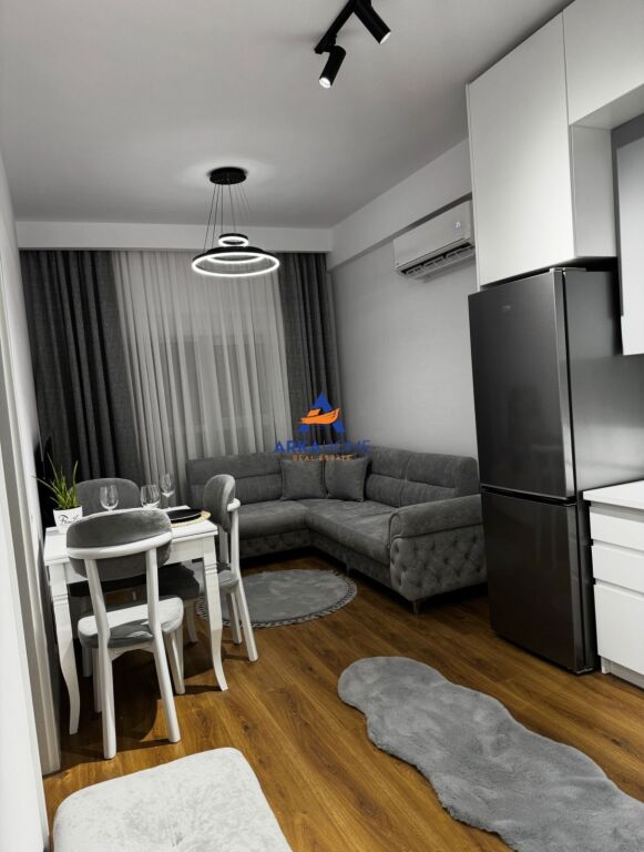 JEPET ME QERA APARTAMENT 1+1+BALLKON "REZIDENCA KADIU, ALI DEMI" 45000 LEKE