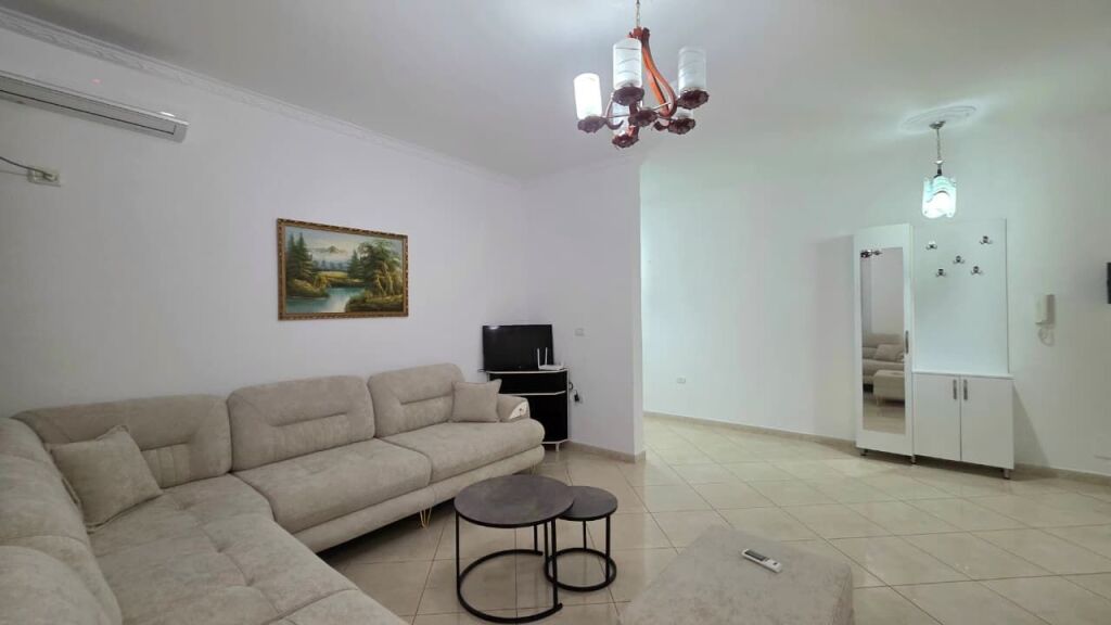 Appartamento 2+1+2 in Affitto a Lungo Termine – Vicino a Green Residence, Vlora