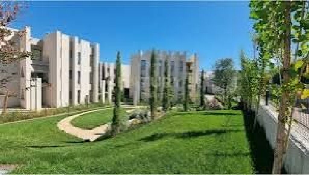 Appartamento in vendita a Green Valley