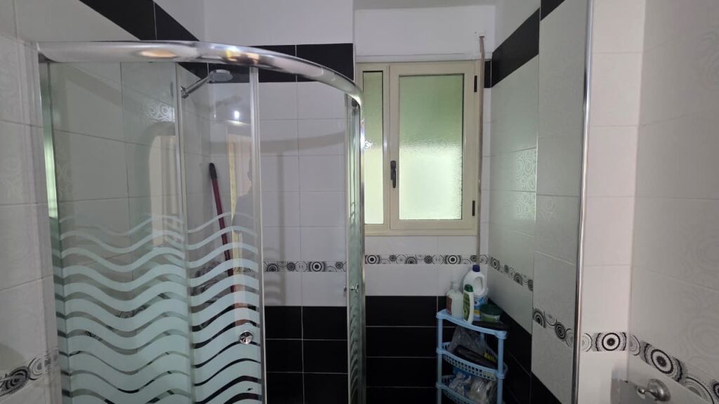 Appartamento 2+1+2 in Affitto a Lungo Termine – Vicino a Green Residence, Vlora