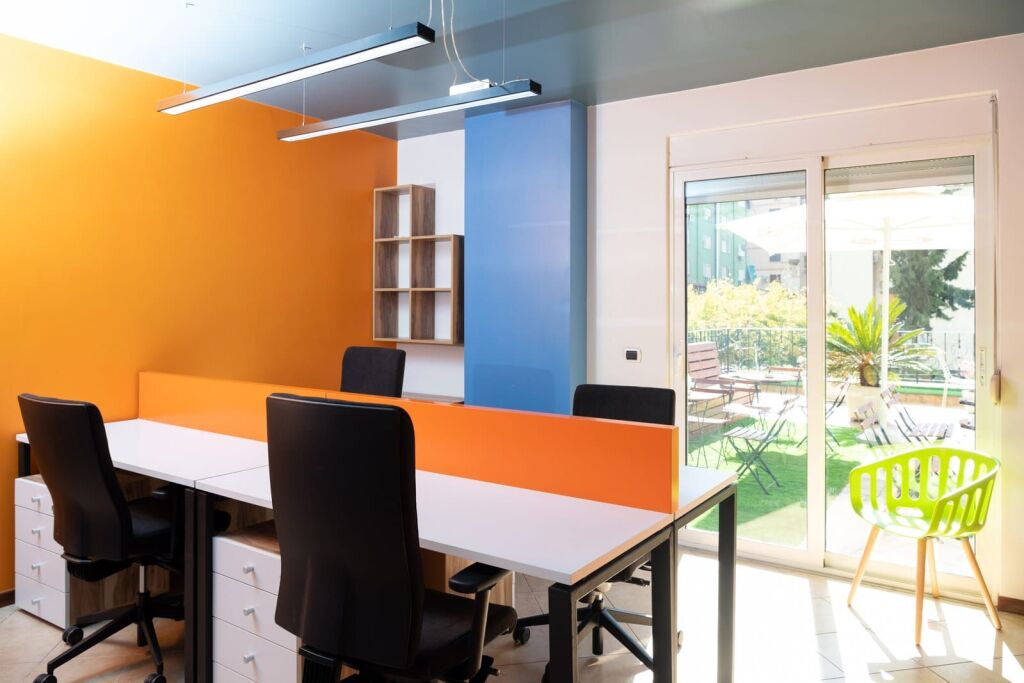 Office for rent 550 m2 in Bllok