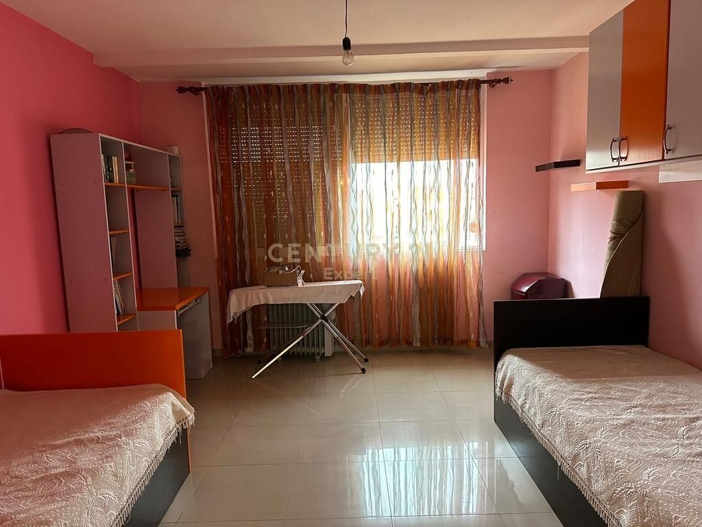 AFFITTIAMO APPARTAMENTO 2+1 VICINO AL EX PARCO 580 € /Mese Superficie Totale 88m2