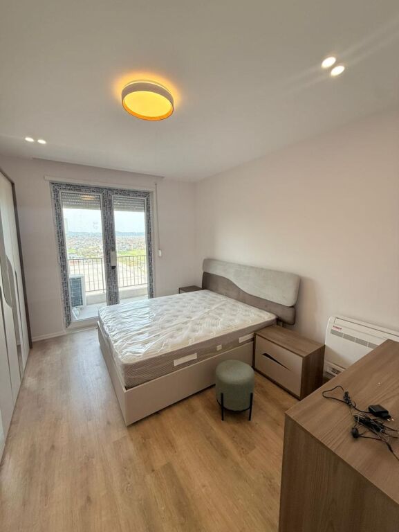 APARTAMENT 2+1 PER QERA TEK UNIVERS CITY