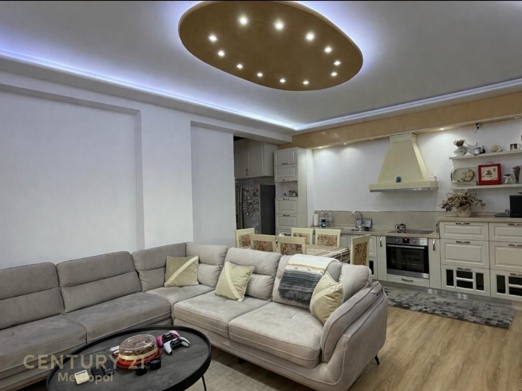 Super Apartament për Shitje – Liqeni i Thatë (pa Malore) 400,000 €