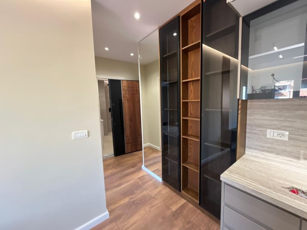 🏡 Apartament 1+1 për shitje – Rruga Mine Peza