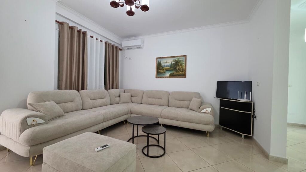 Appartamento 2+1+2 in Affitto a Lungo Termine – Vicino a Green Residence, Vlora