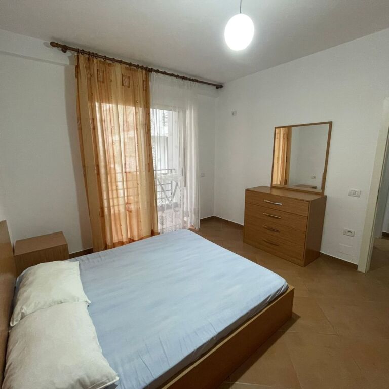 JEPET ME QIRA APARTAMENT 1+1+2 BALLKONE-FRESK