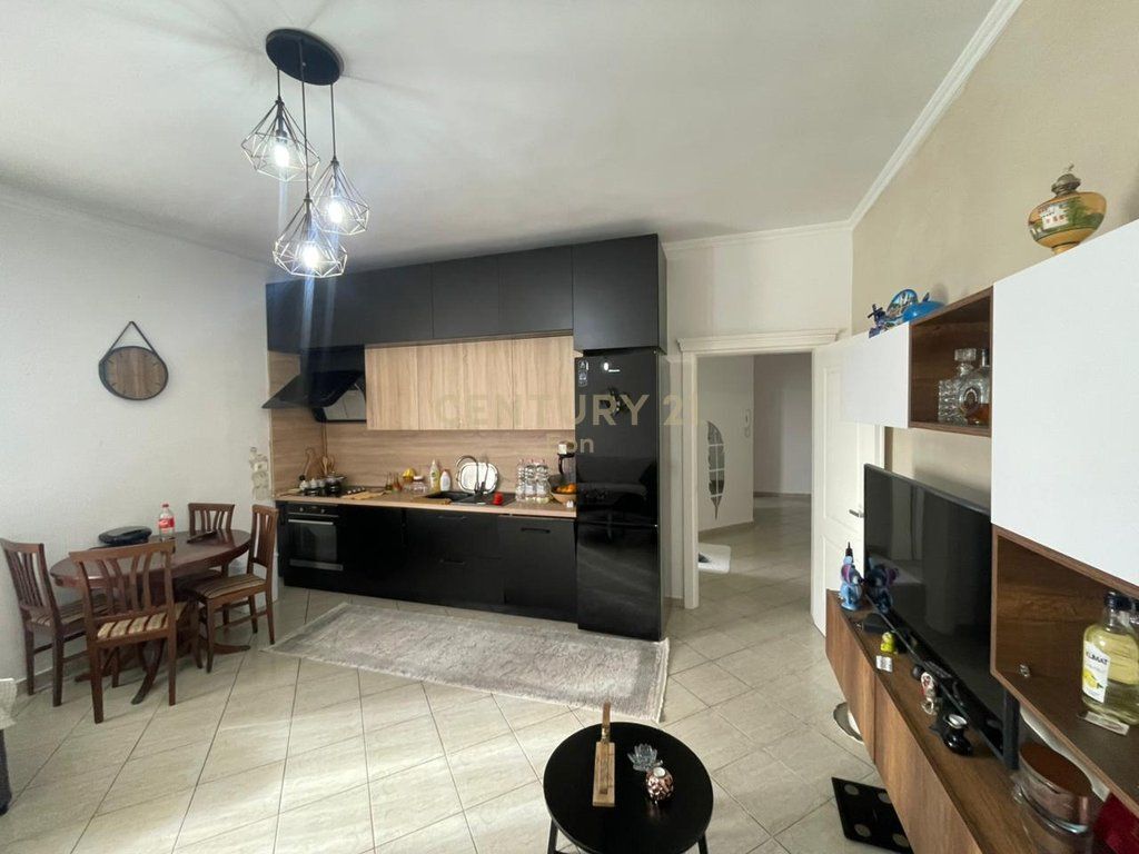 Apartament 2+1 per Shitje te Kazazi Durrës !!!
