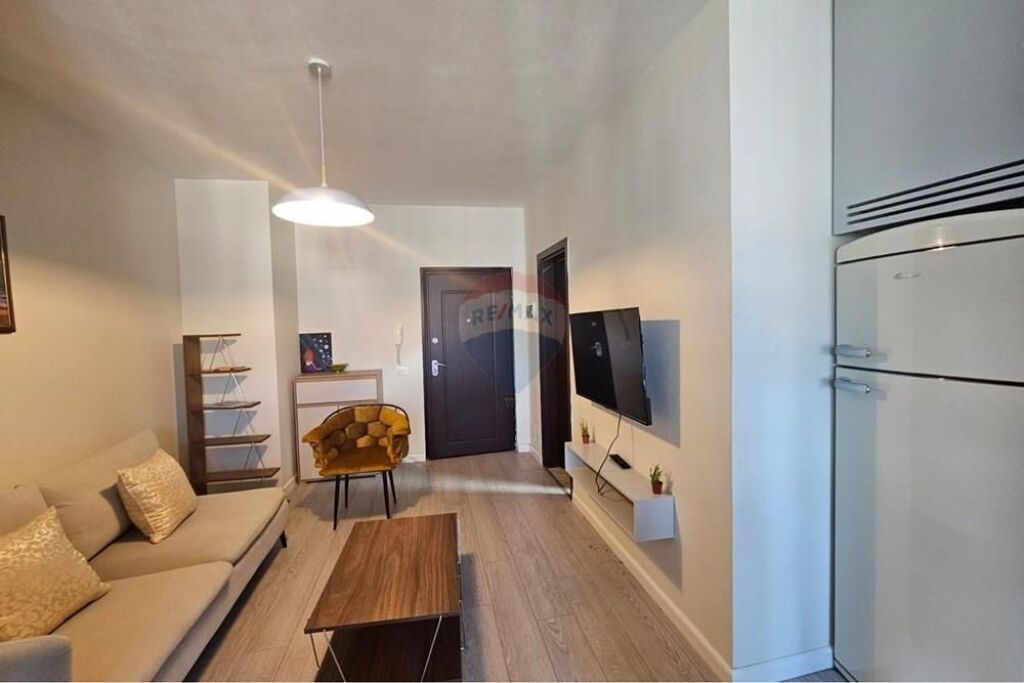 Studio apartment for rent at Wilson Square!