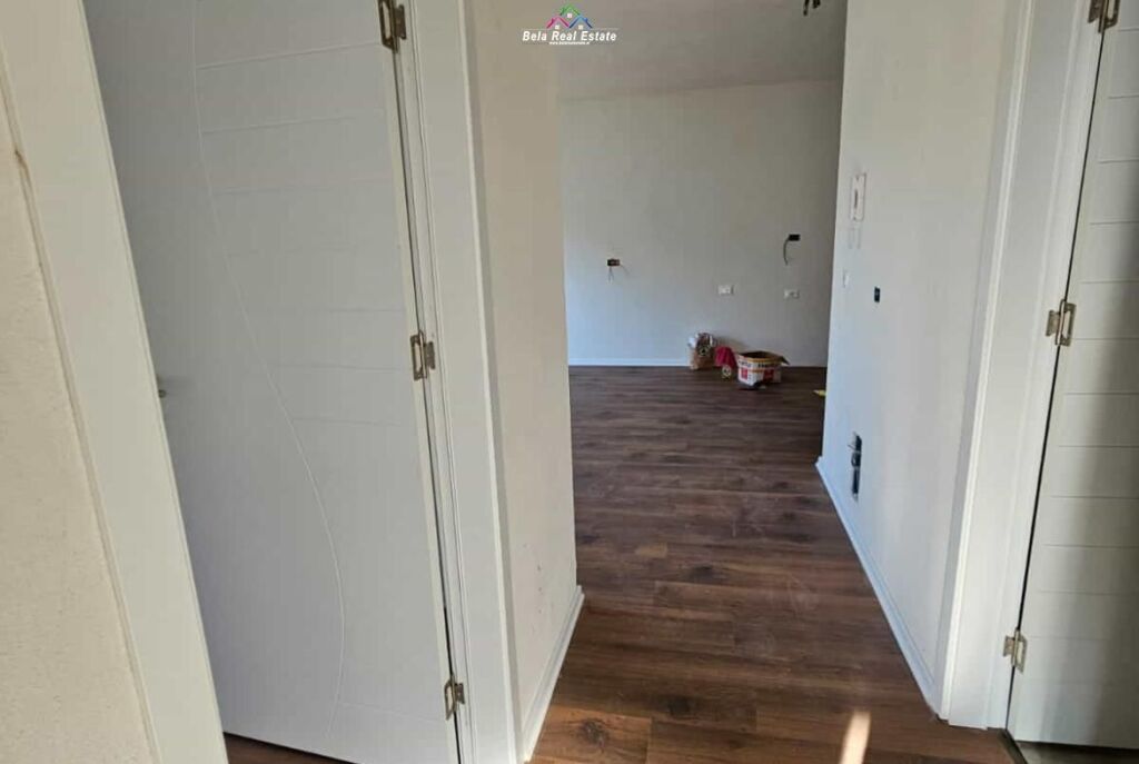 Apartament Ne Shitje 2+1 Ne Porcelan ( ID B120812) Tirane