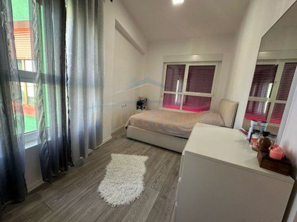 SHITET APARTAMENT 2+1,ALI DEM