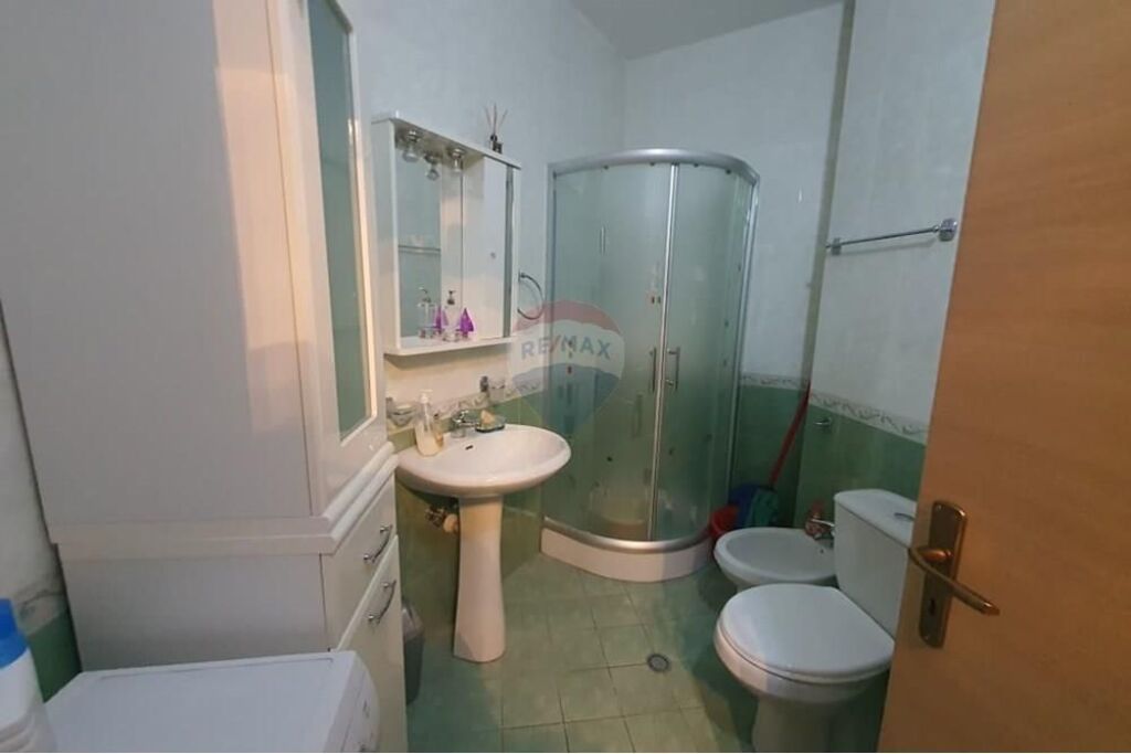 2+1 Apartment for rent Barricade Street