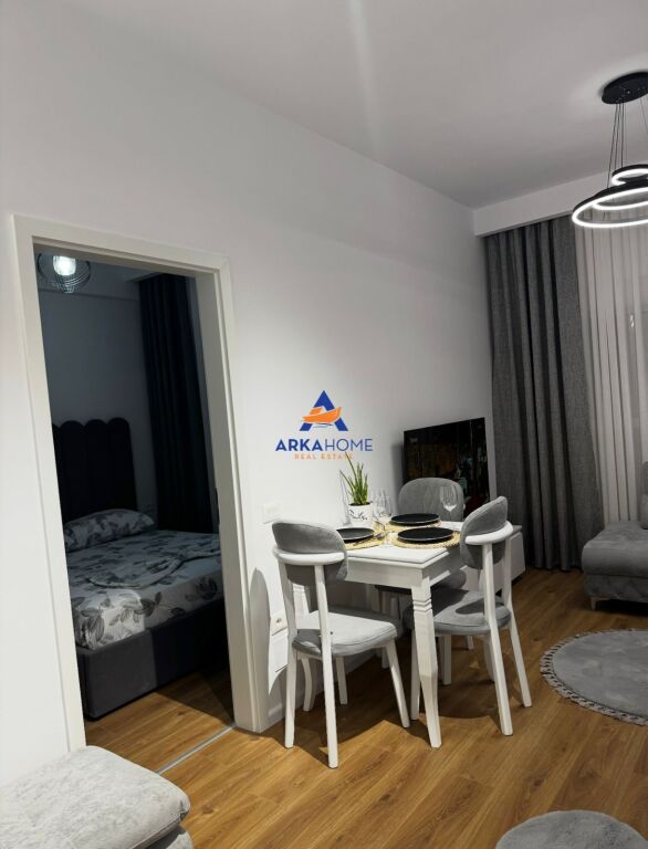 JEPET ME QERA APARTAMENT 1+1+BALLKON "REZIDENCA KADIU, ALI DEMI" 45000 LEKE