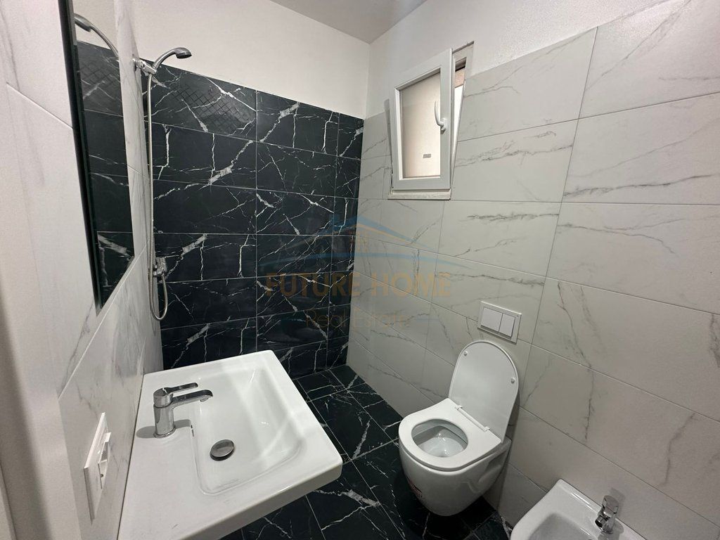 Qera, Apartament 2+1+2, Trio Tower, Don Bosko.