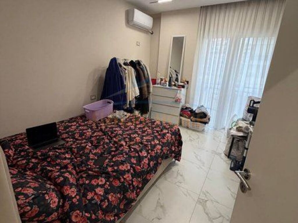 Shitet, Apartament 2+1+2, Yzberisht