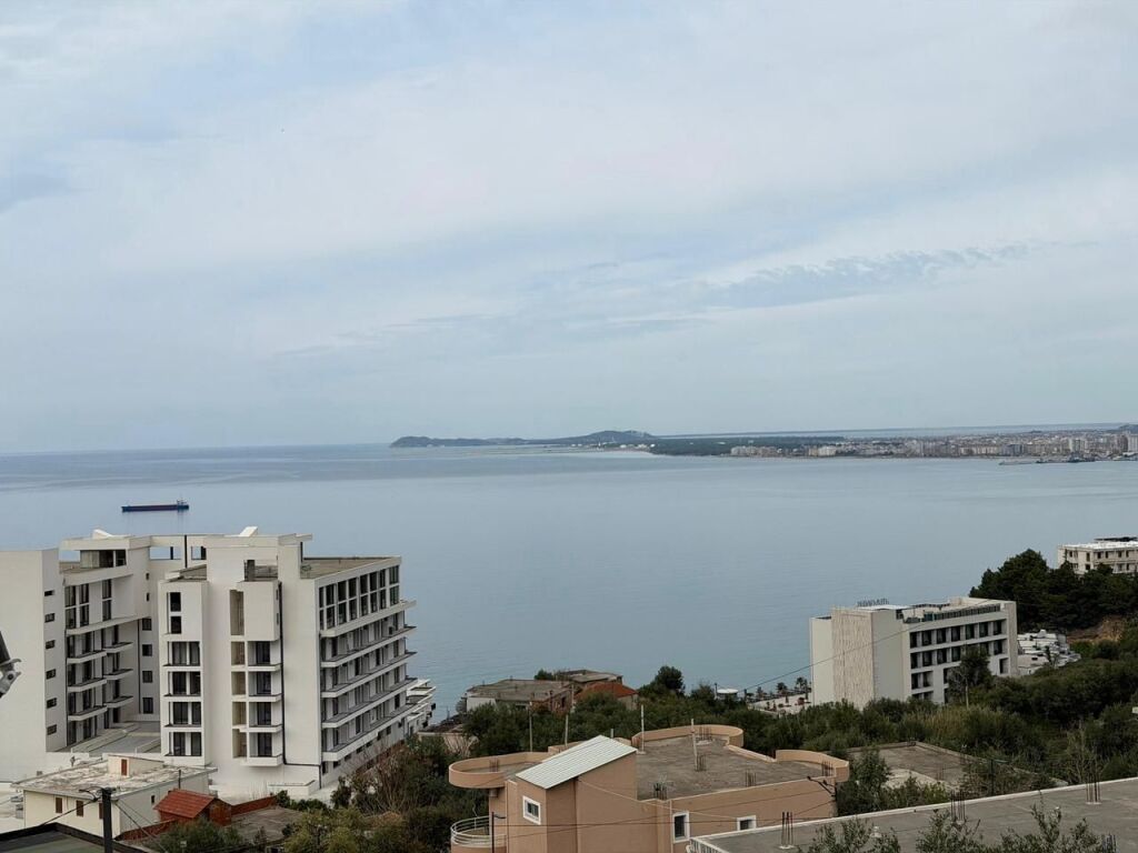 Apartament 2+1 me Qera Afatgjate - Uji i Ftohte, Vlore