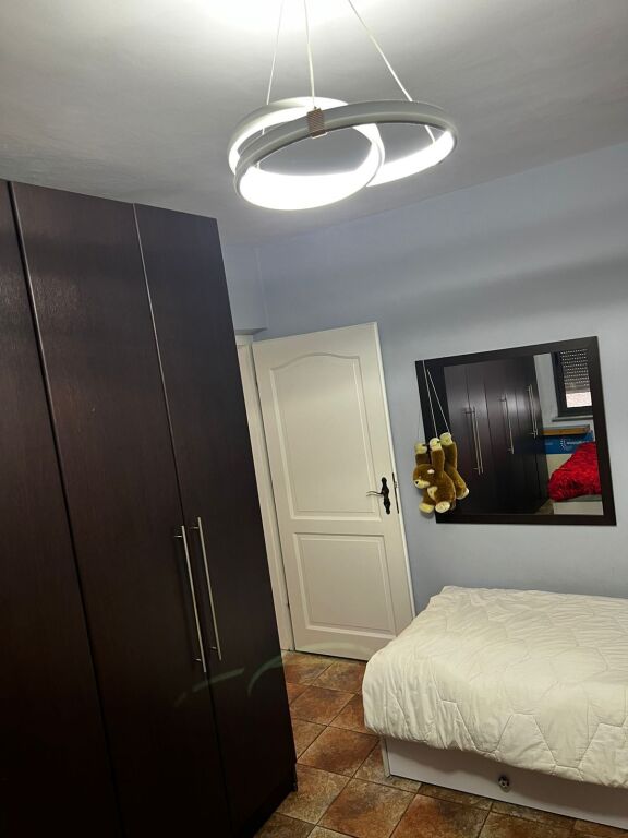 Appartamento 1+1 in affitto, Via Mine Peza, vicino al bar Oslo