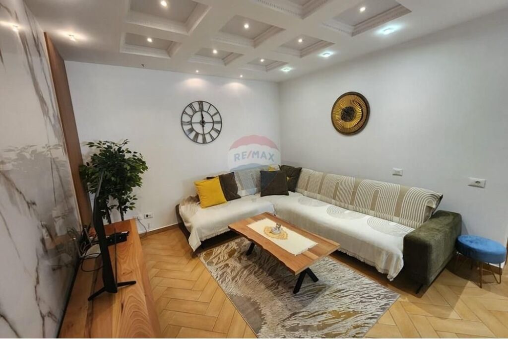 Apartment 2+1 for rent - Barrikadave Street