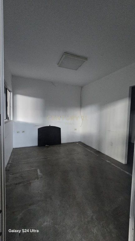 Magazinë me Qira në Autostradën Durrës-Tiranë 770m2