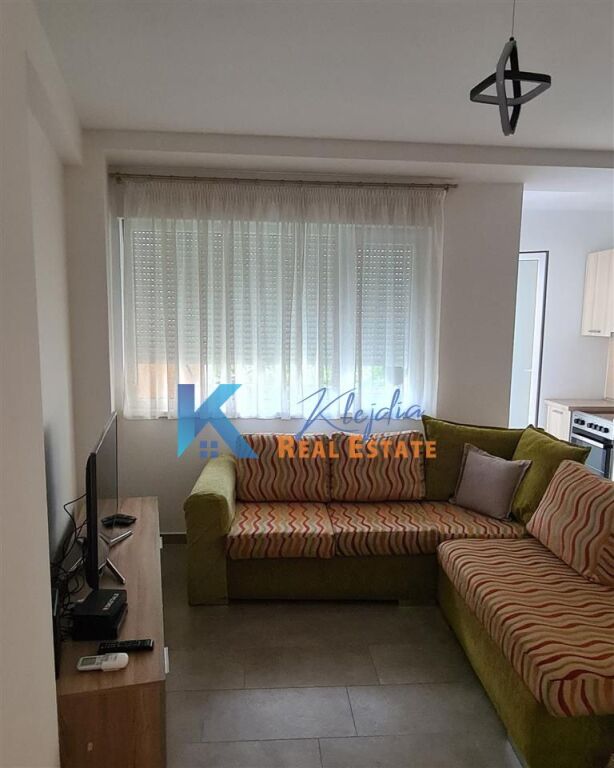 Apartament 1+1 me qira te 21 Dhjetori – Kompleksi Magnet