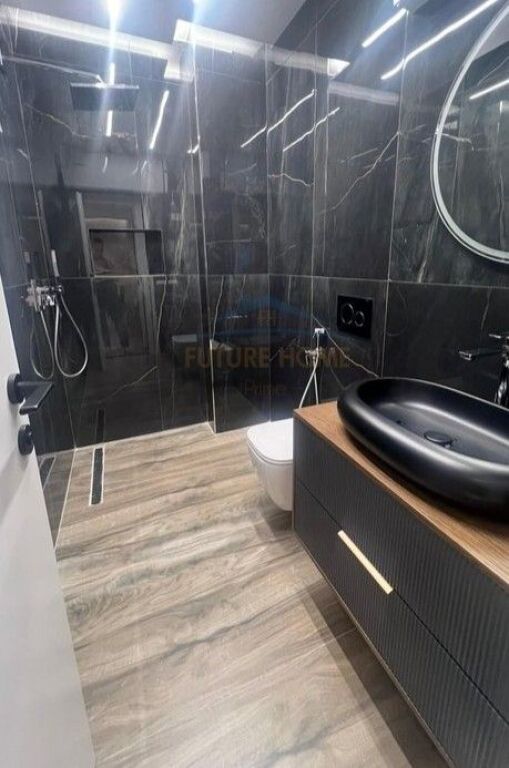 Rent , Apartment 2+1+2 , Qemal Stafa , Tirana