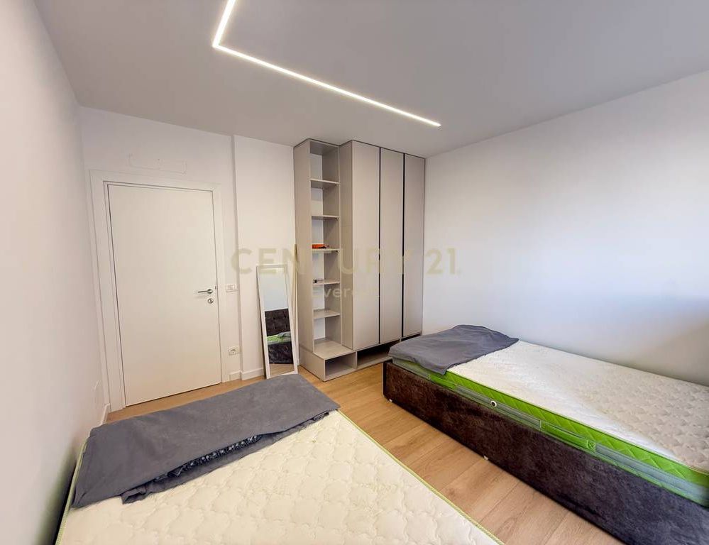 UNIVERS CITY, VENDITA APPARTAMENTO 2+1+POSTO AUTO 140.000 € Sup. Totale 91m2