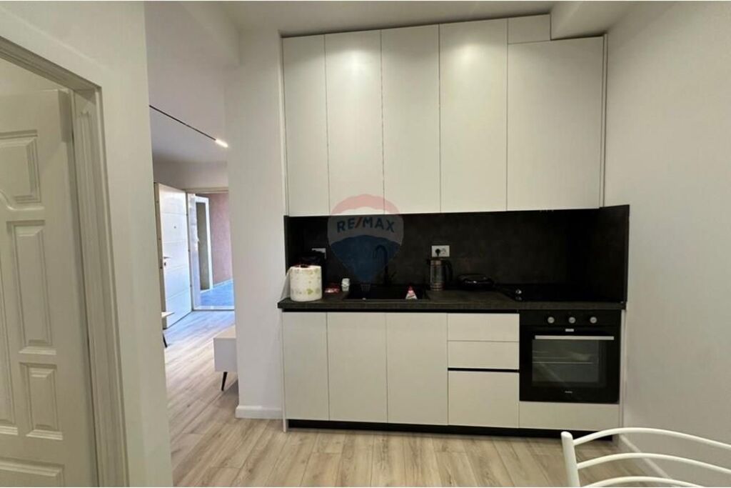 Apartment 1+1+Parking for rent 5 Maji