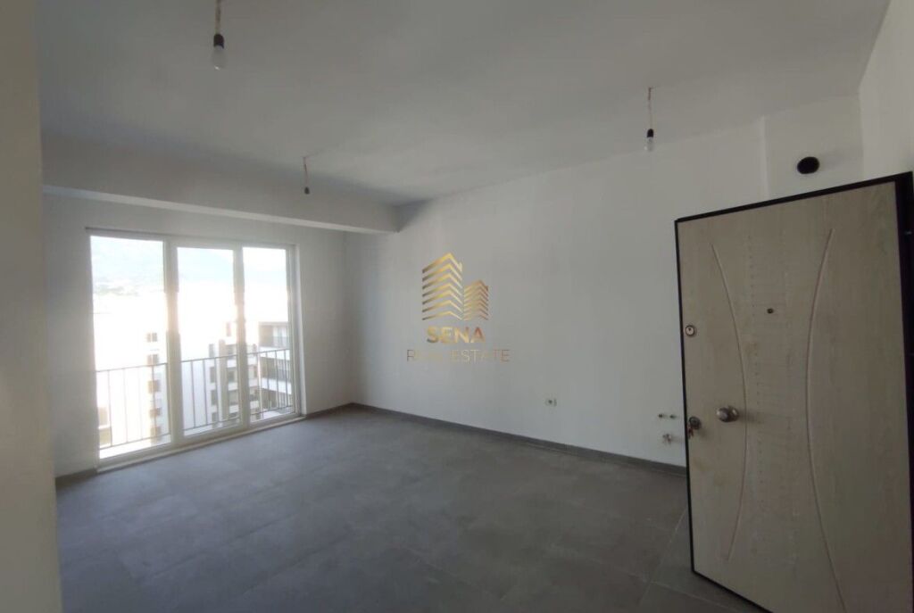 Qira, Apartament 2+1+blk, Bosh, 5 Maji, 40.000 Leke/Muaj
