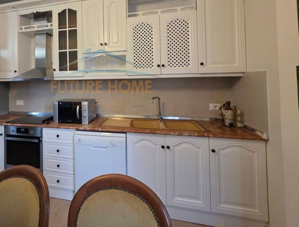Rent, Apartment 1+1, Elbasan Street!