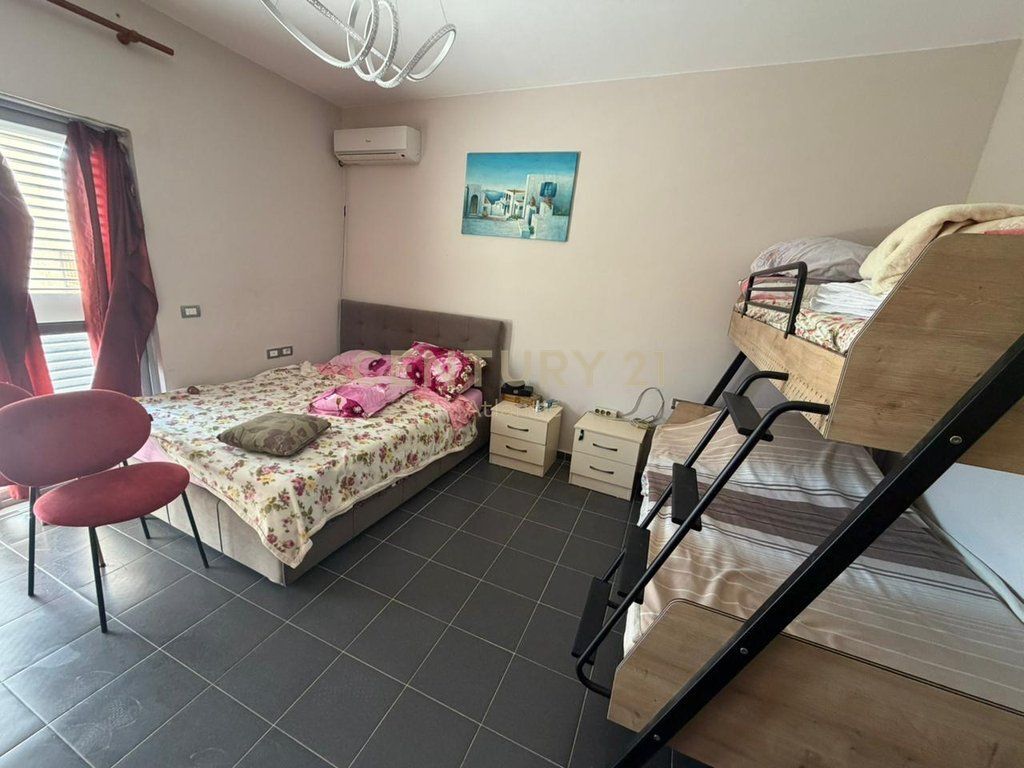 Appartamento 1+1 in Vendita a Shkëmbin e Kavajës, Durrës