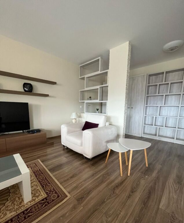 In affitto Appartamento 2+1+2, Residenza Long Hill dietro Teg 1500 euro