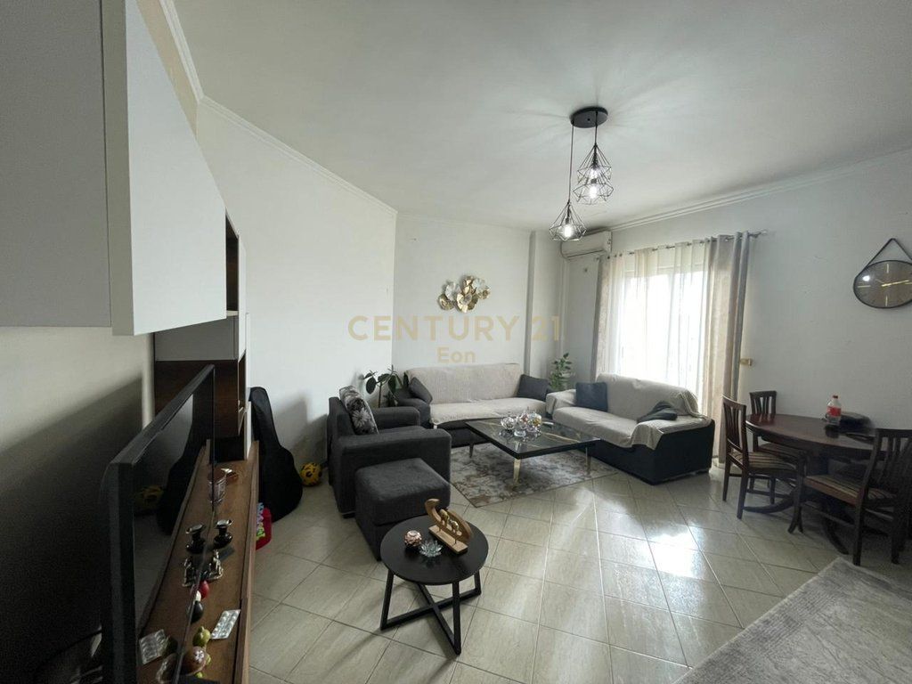 Apartament 2+1 per Shitje te Kazazi Durrës !!!