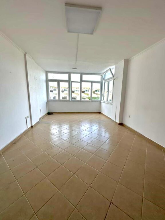 Shitet super Apartament 2+1+2 –  📍Shkëmbi i Kavajës