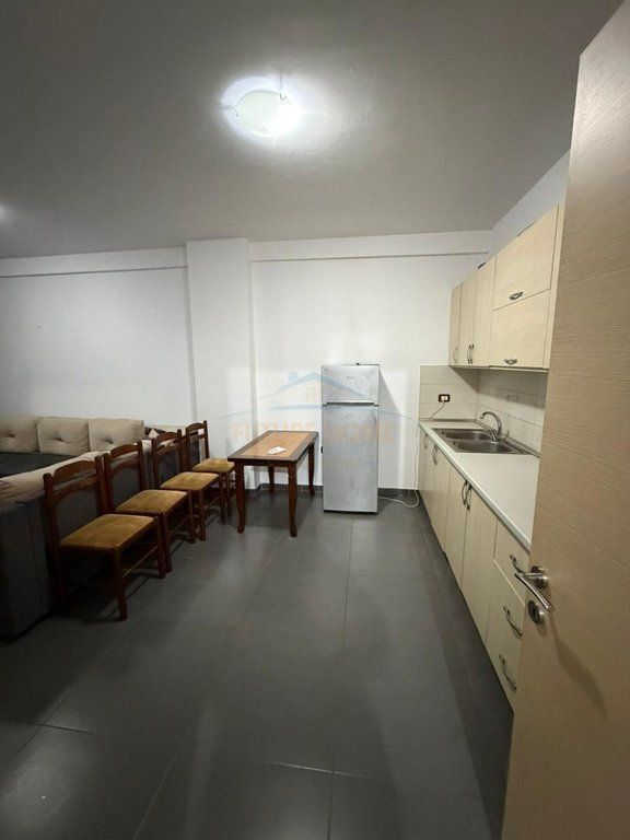 Qera,Apartament 2+1, Unaza e Re, Tirane