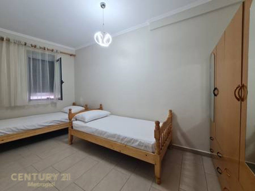 JEPET APARTAMENT 2+1 ME QIRA TEK PALLATET CABEJ