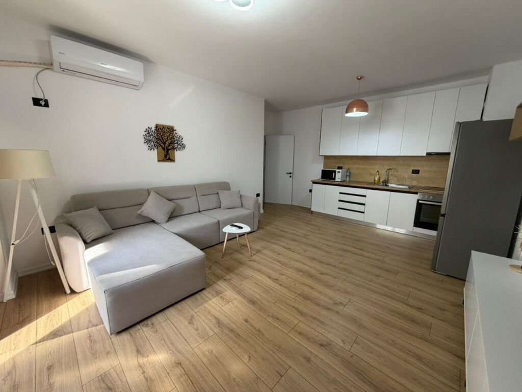 📣 QERA Apartament 2+1+2 📍 Kompleksi Star, Ish Parku i Autobuzeve ✨  💶Cmimi 70.000 Leke