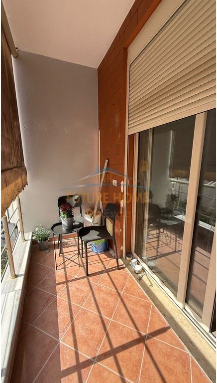 Qera, Apartament 1+1, Unaza e re, Tiranë.