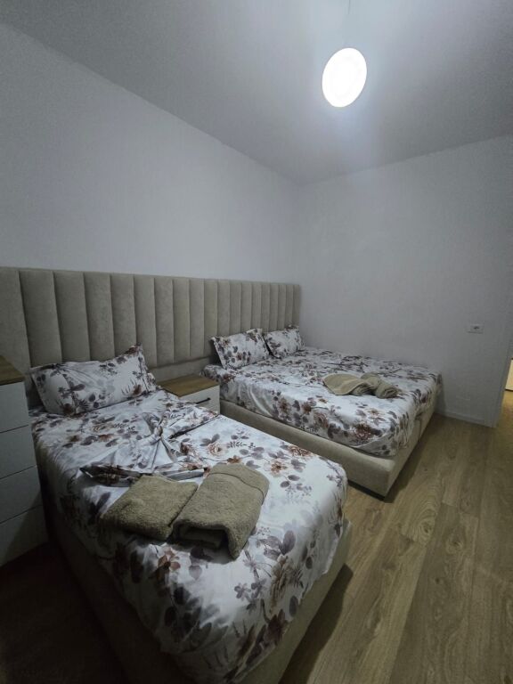 Apartament 1+1 me qira, Astir, prane bar Oslo