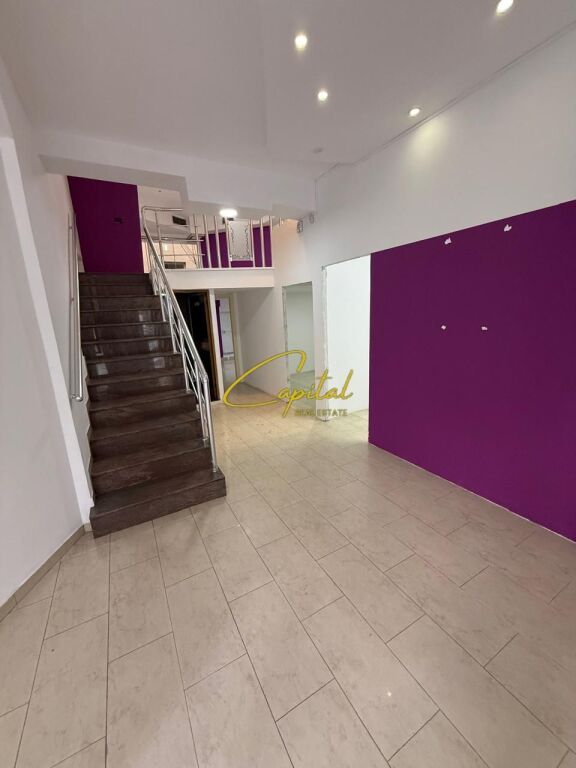 LOCALE COMMERCIALE IN VENDITA 147 M2 STRADA DI ELBASAN 530.000 EURO