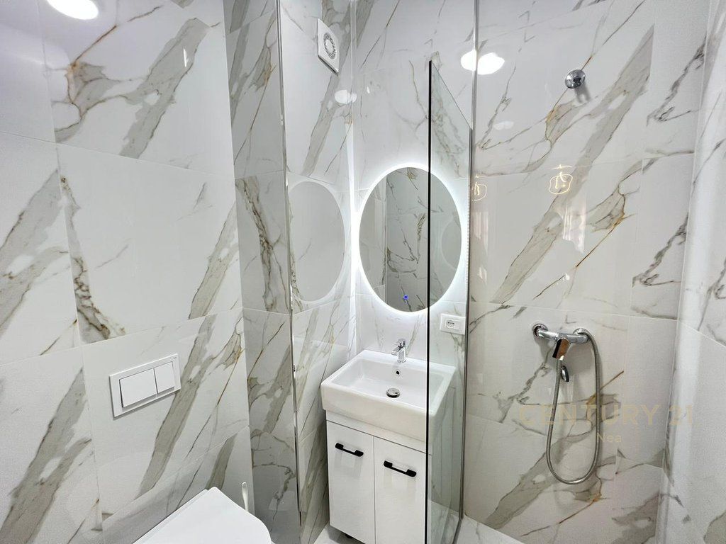 APPARTAMENTO 2+1+POSTO AUTO IN AFFITTO AL TRIO TOWER 800 € /Mese Sup. Totale 120m2