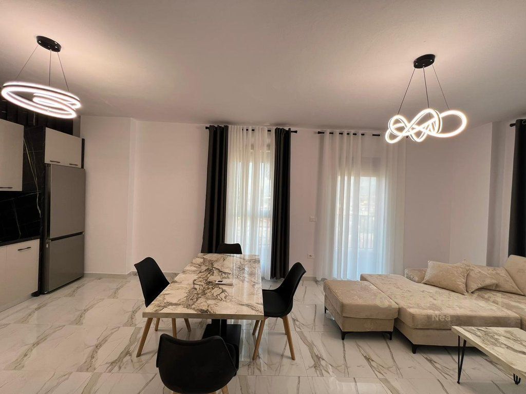APPARTAMENTO 2+1+POSTO AUTO IN AFFITTO AL TRIO TOWER 800 € /Mese Sup. Totale 120m2