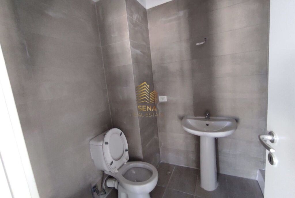 Qira, Apartament 2+1+blk, Bosh, 5 Maji, 40.000 Leke/Muaj